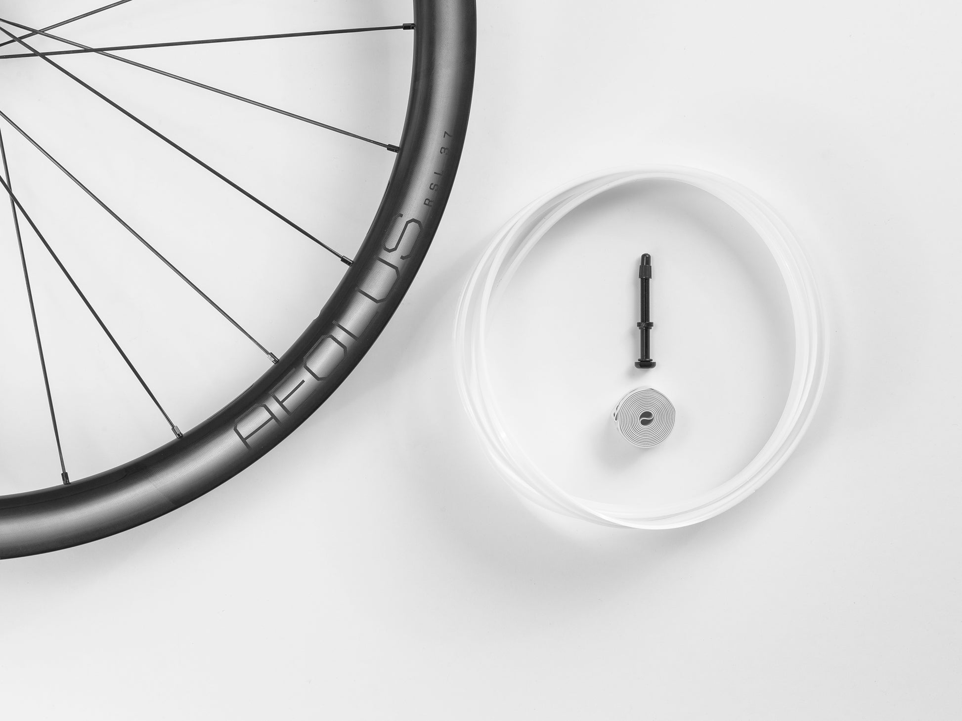 Bontrager Takakiekko Aeolus RSL 37 TLR Disc [12x135/142 HG]