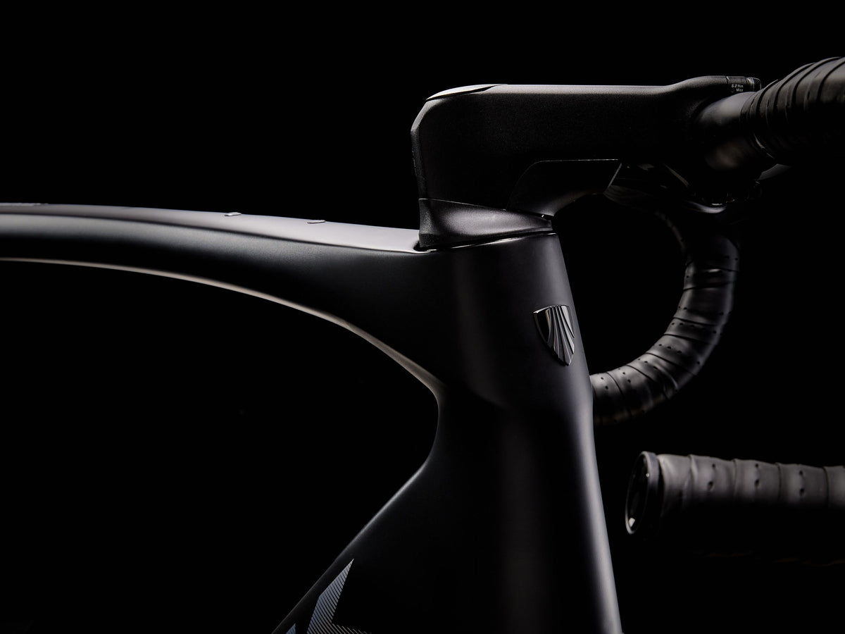 Trek Domane SLR 7 Gen 4 – maantiepyörä, Ultegra Di2