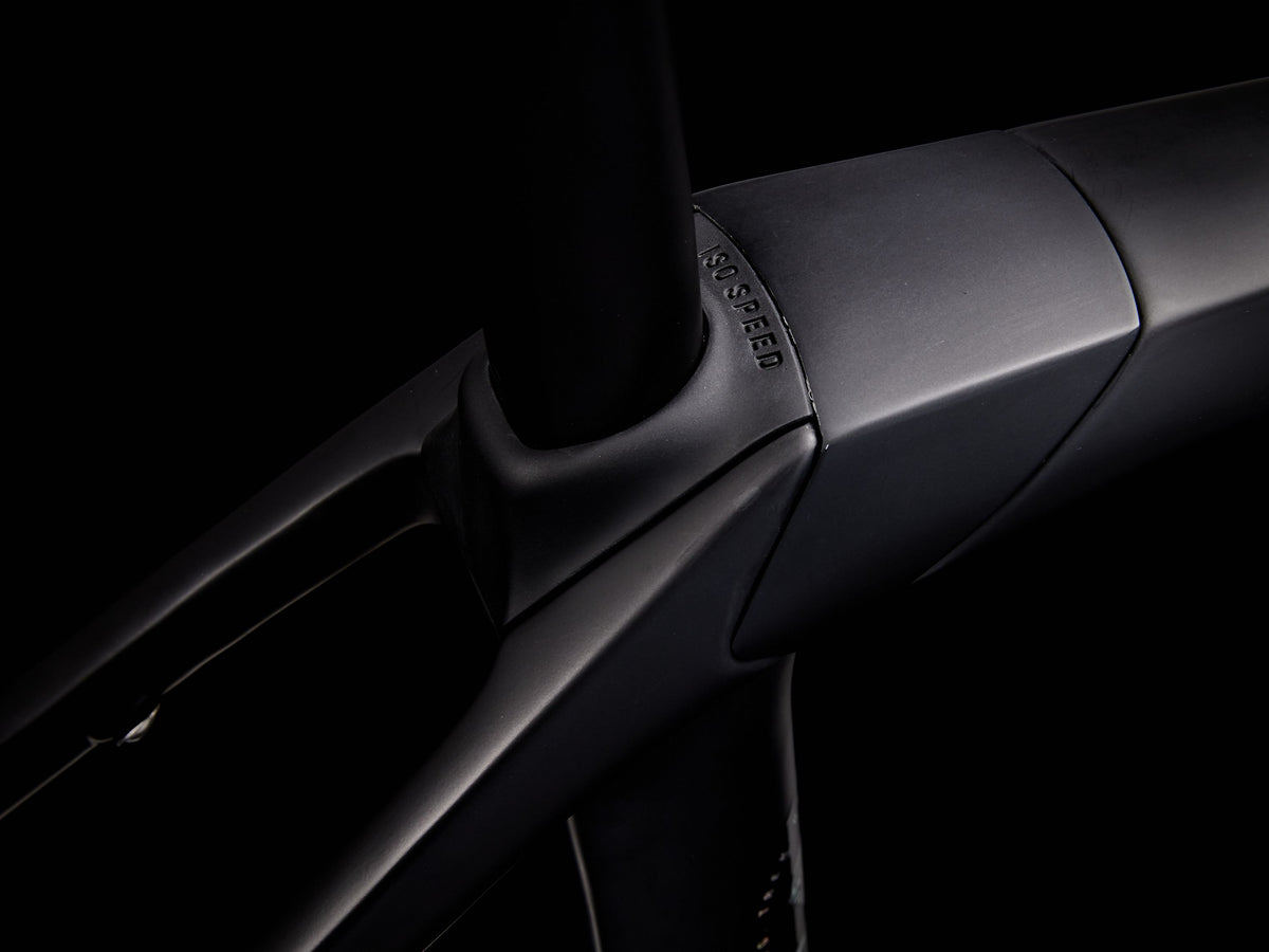 Trek Domane SLR 7 Gen 4 – maantiepyörä, Ultegra Di2
