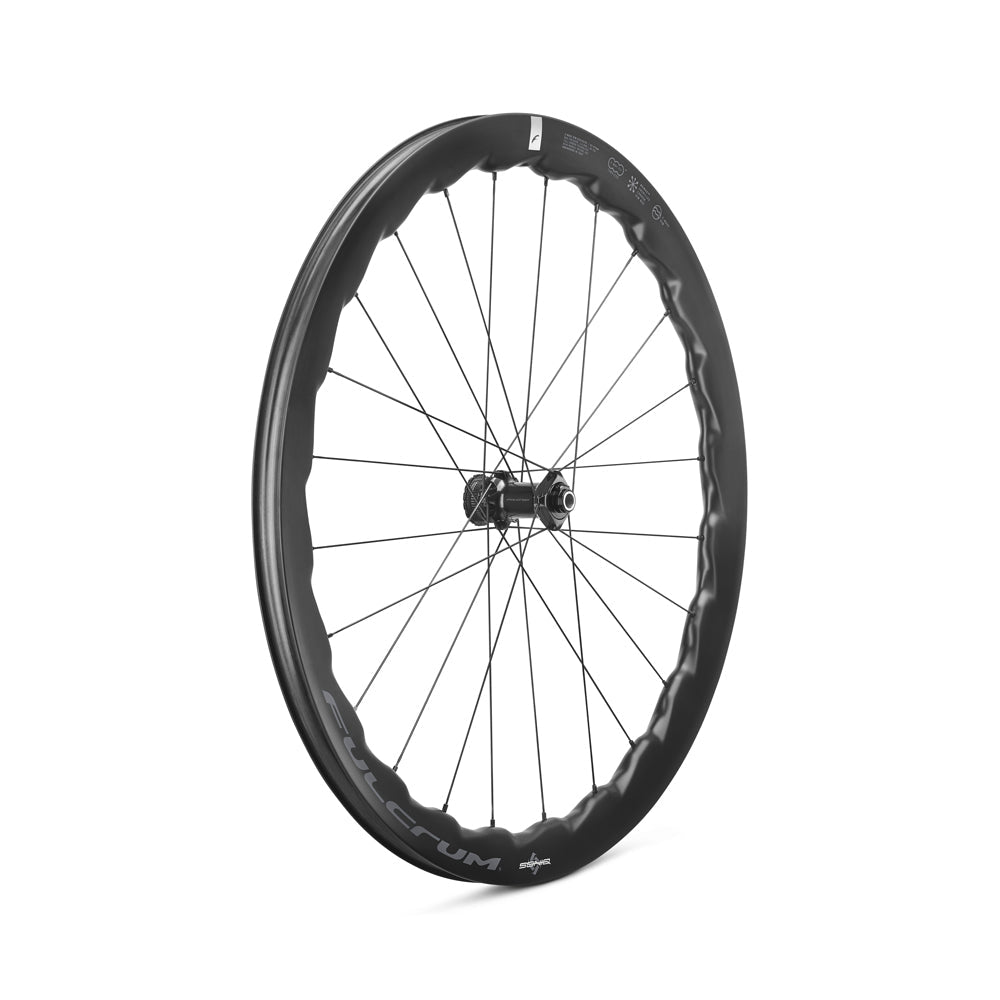 Fulcrum Kiekkopari Soniq 42, HG11 – 42–47mm hiilikuituvanne, Centerlock