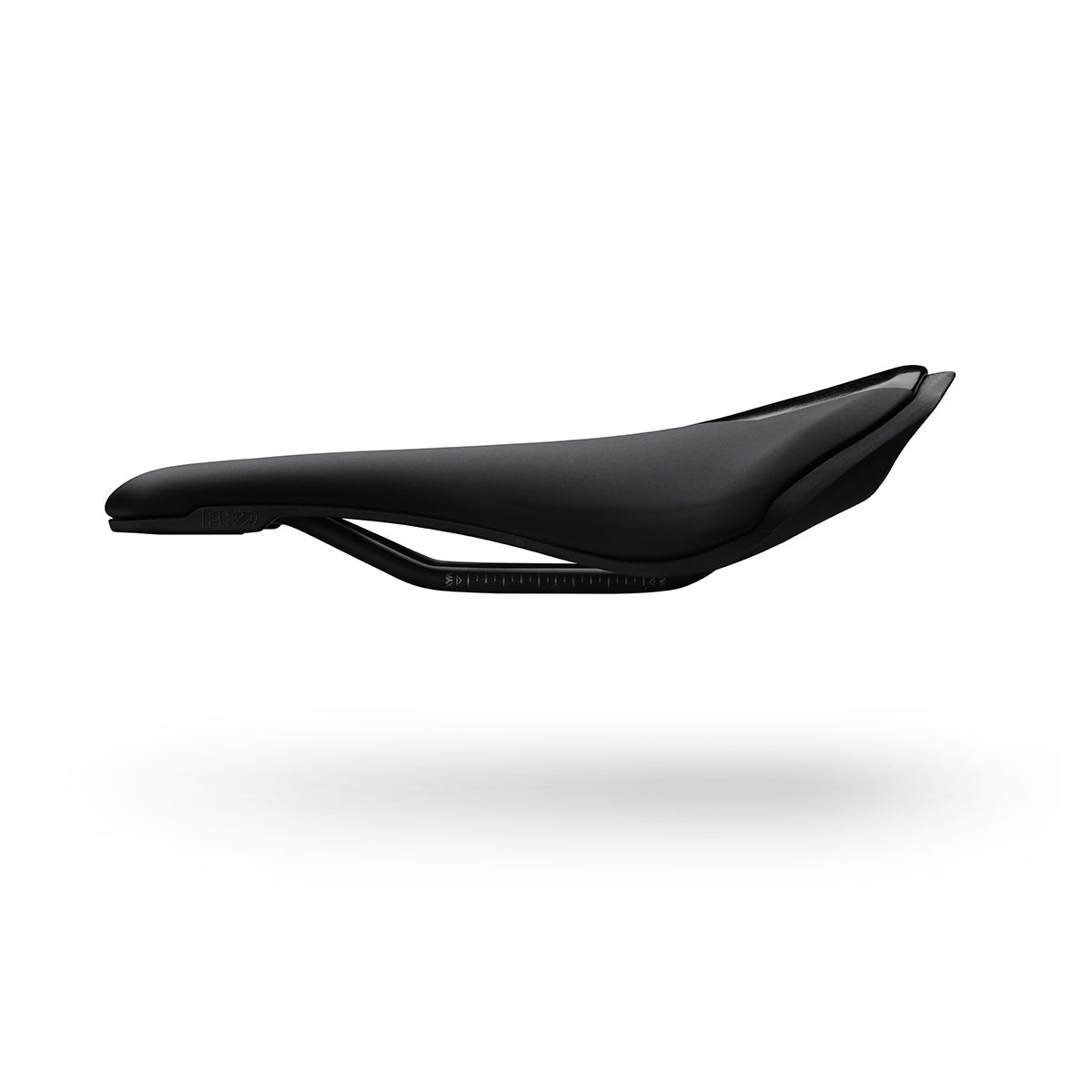 Pro Saddle Stealth Curved Perf Black 142mm – Hiilikuitupohjainen suorituspyöräilyn satula, 203 g