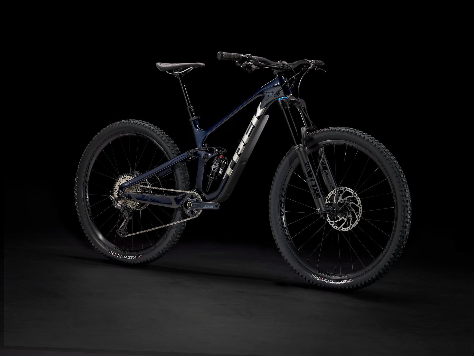 Trek Slash 9.7 Gen 5 L Carbon Blue Smoke/Trek Black